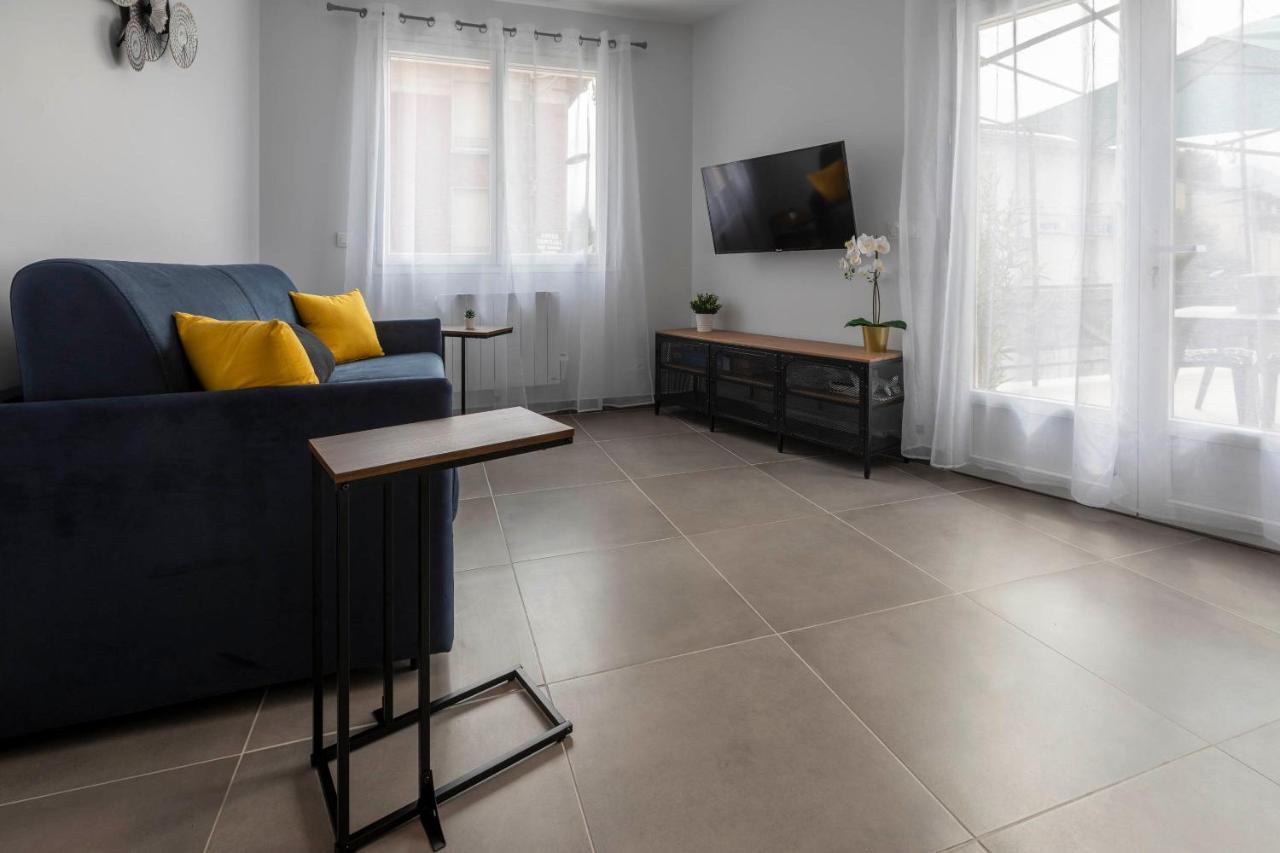 Loc Trotteur Le Graphite T2 Grand Confort Terrasse Лурд Экстерьер фото